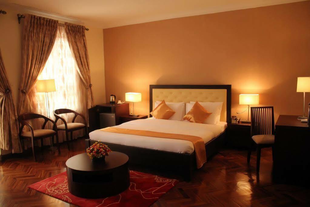 Watercress Hotels And Event Ikeja Exterior photo